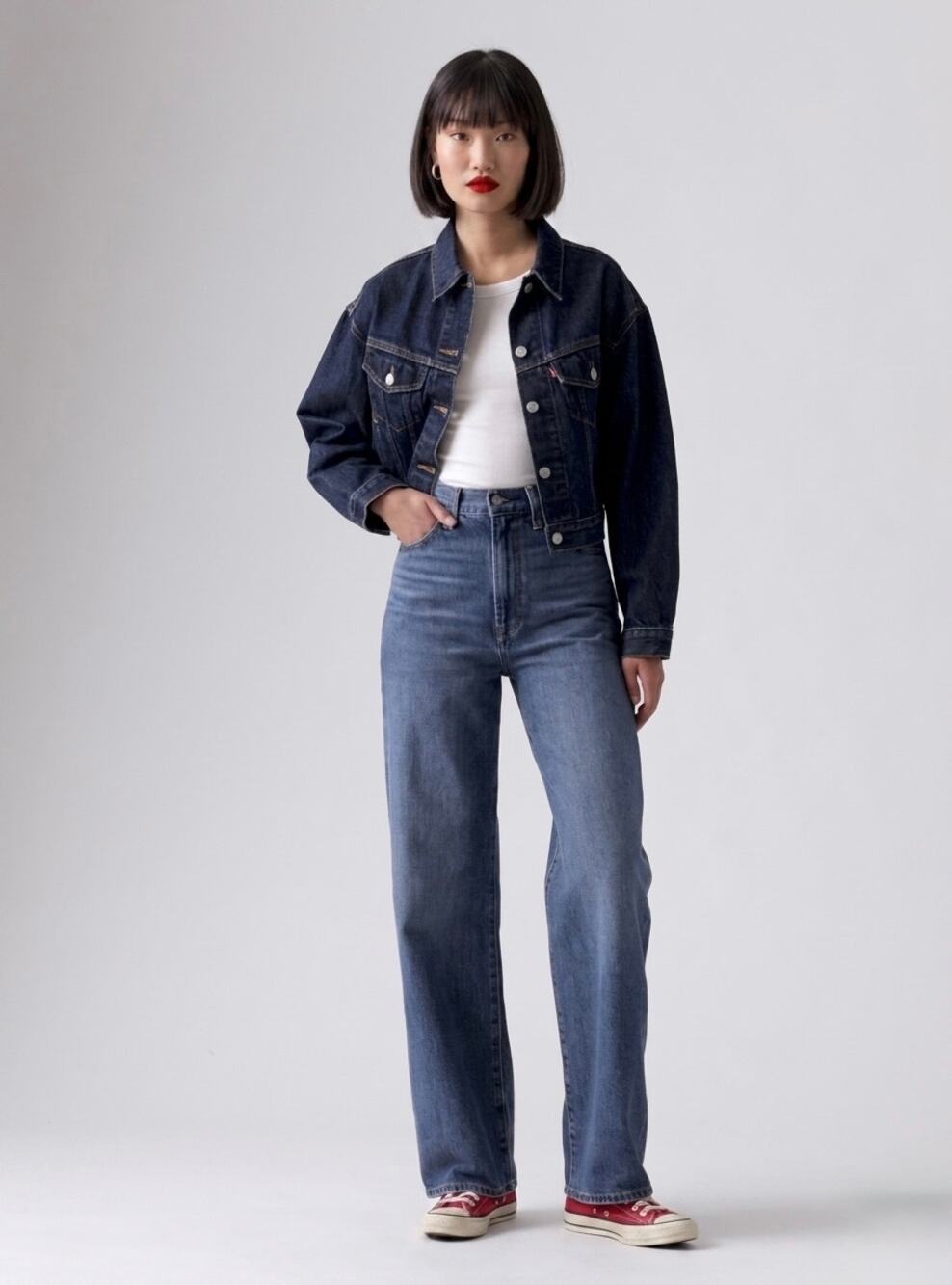 New Levi’s 90s Cropped Trucker Jean Jacket in Dark Authentic Wash Women's Size L